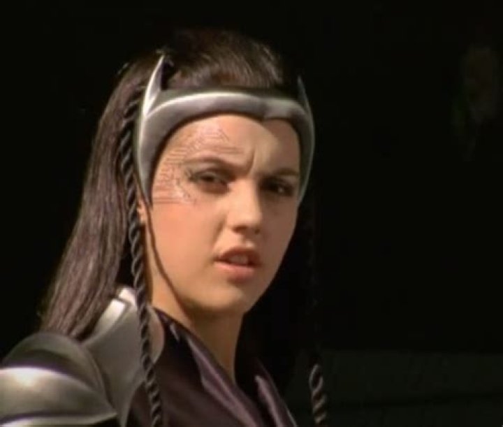 Adelaide Kane Bio Wiki Age