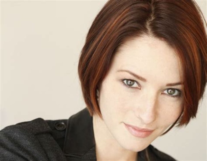 Chyler Leigh Biography, Husband, Net Worth, Children and Family Life