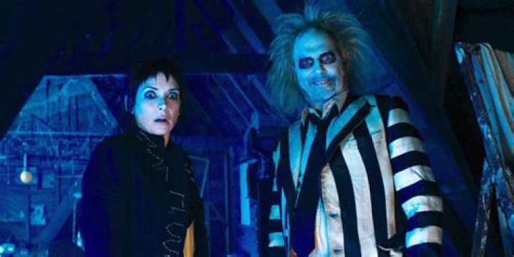 Geena Davis's Enigmatic Role In Beetlejuice 2