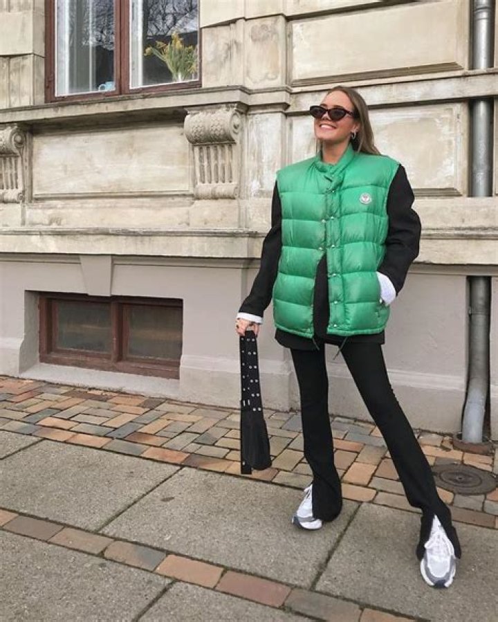 Julia Winter Age And Instagram