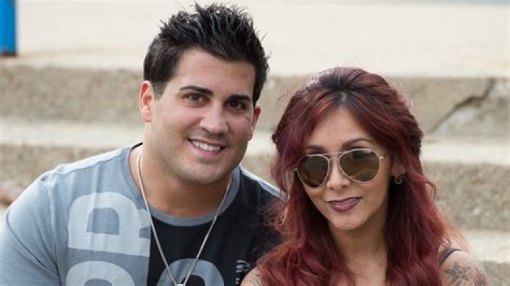 Snooki Reveals The Truth About Her Relationship With Jionni LaValle