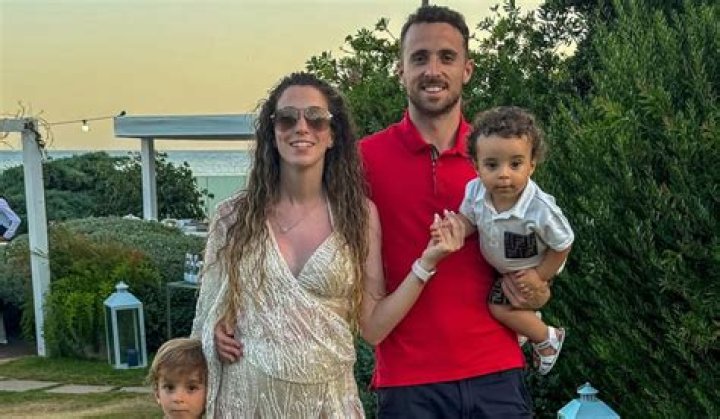 Whitney Miller Bio, Wiki, Age, Education, Husband, Career, and Net Worth.